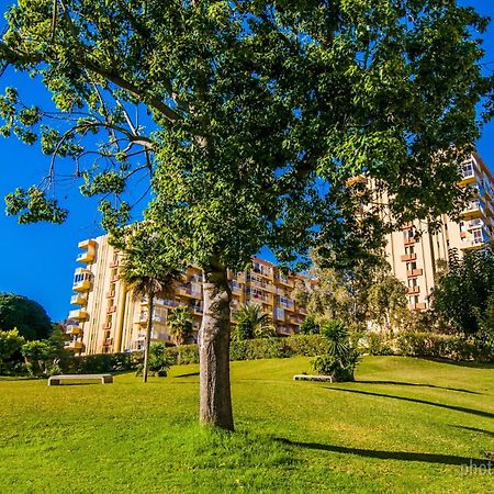 532 Minerva Apartamentos- Vistas Al Mar Y A La Piscina - Excelente Ubicacion Benalmadena Exterior photo
