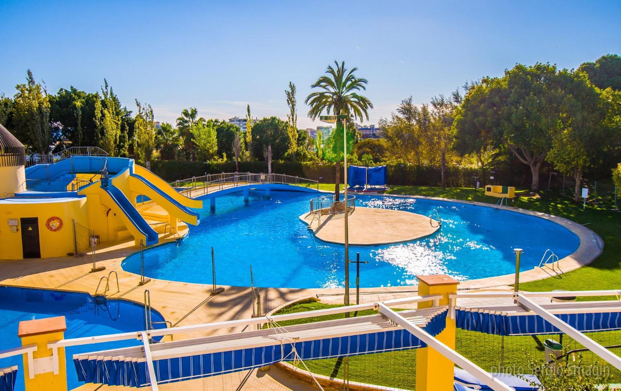 532 Minerva Apartamentos- Vistas Al Mar Y A La Piscina - Excelente Ubicacion Benalmadena Exterior photo